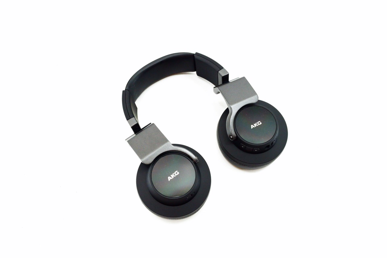 marmor skræmmende Slagter AKG K845 BT Closed-Back Over Ear Bluetooth Headset Review
