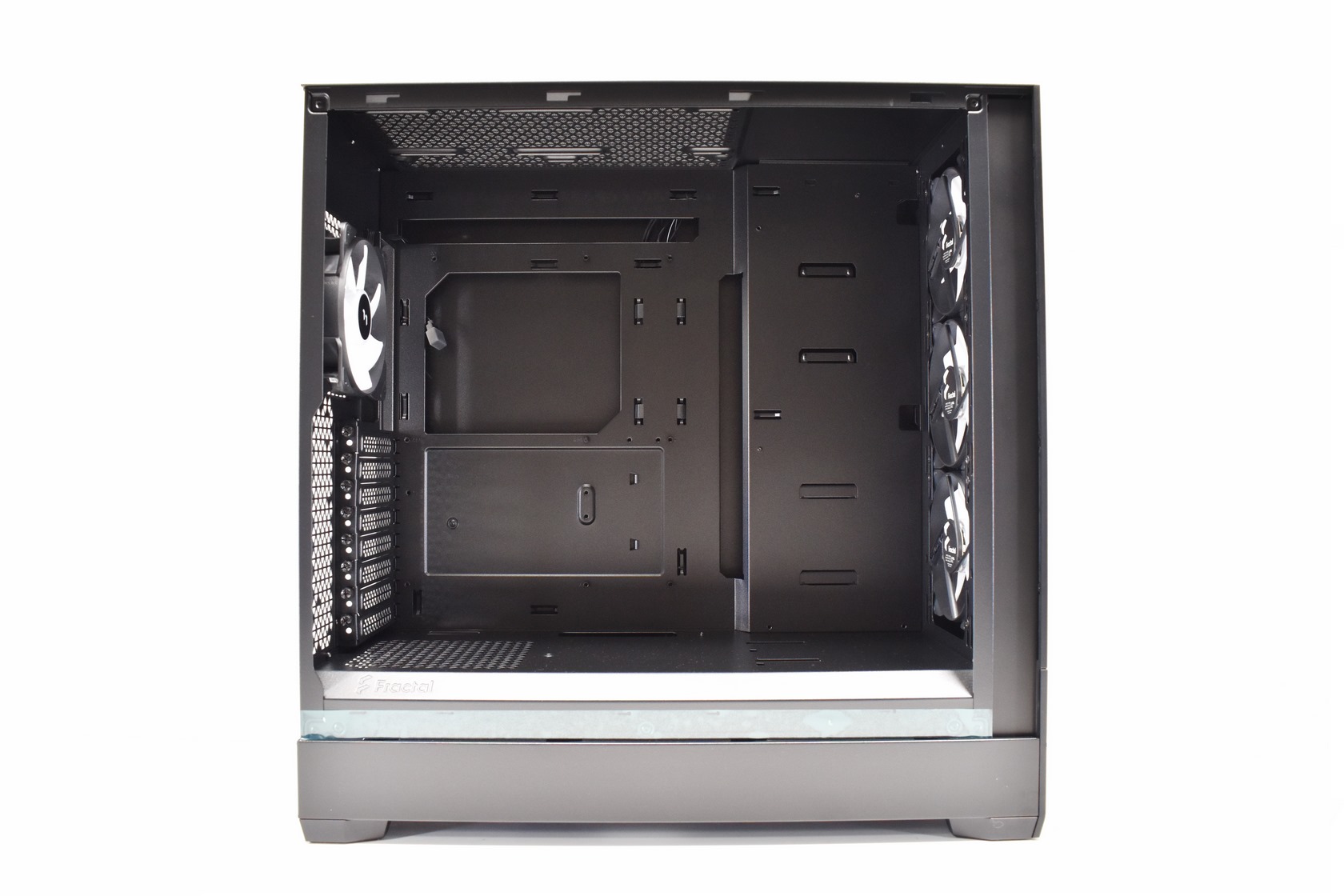 Fractal Design Pop XL Air review: Modern case with classic features