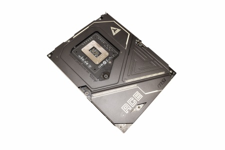 msi meg z890 ace review 17t