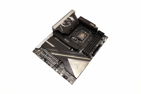 msi meg z890 ace review 5t