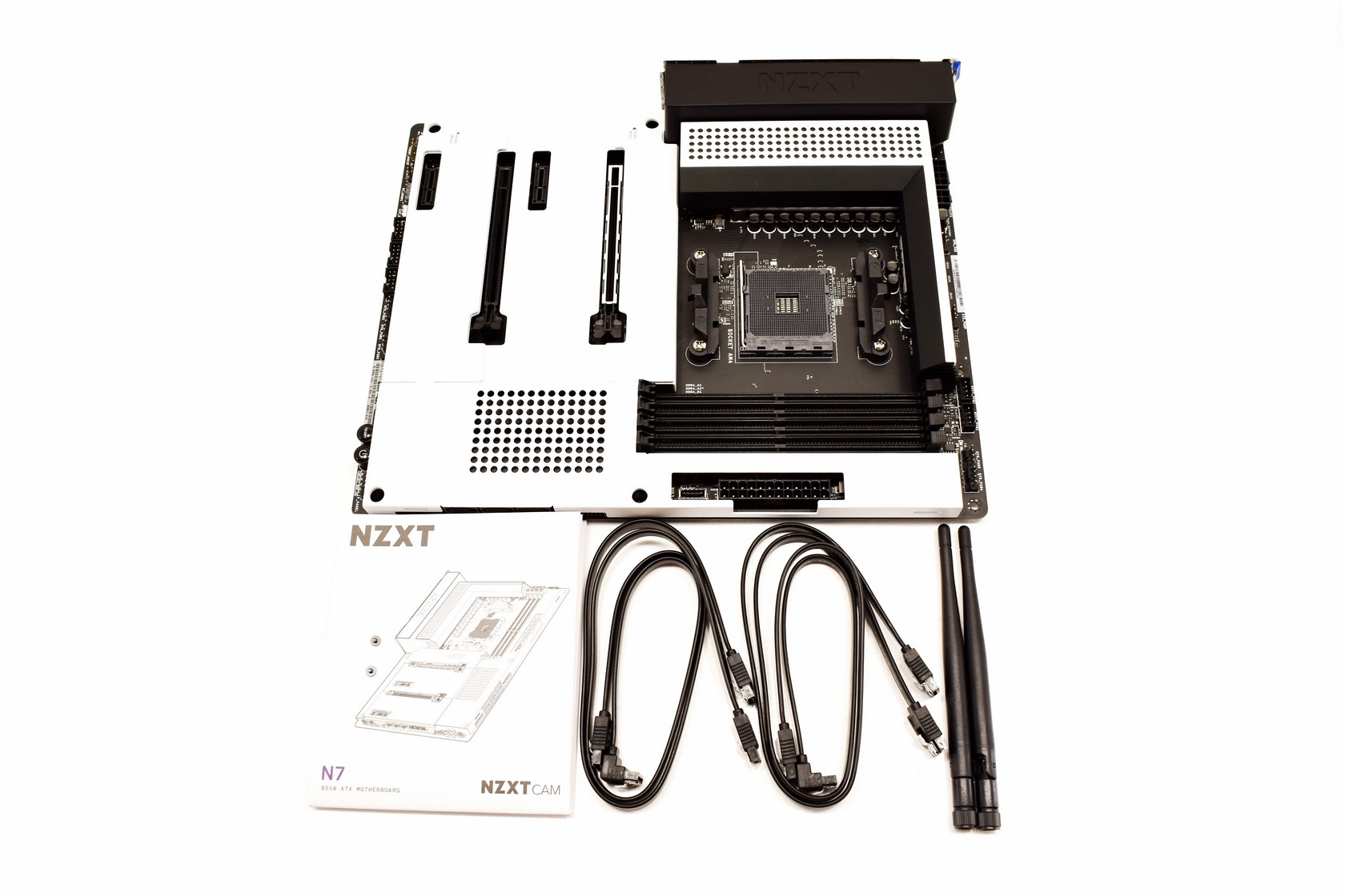 Carte Mère NZXT : Vraiment si mauvaises ?! - Test B550 & Z590 N7 